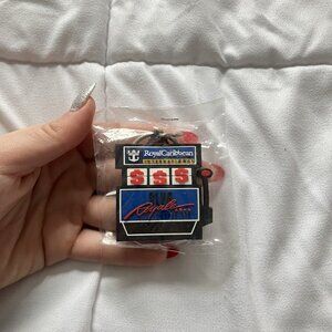 NWT Royal Caribbean Slot Keychain Club Royale Cruise Ship Casino VIP Keyring